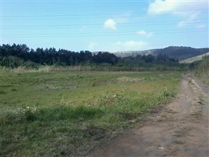 8241 m² Land available in Tongaat Beach