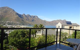 2 Bedroom Townhouse in Hout Bay and surrounds