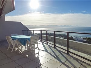 3 Bed Apartment in Plettenberg Bay