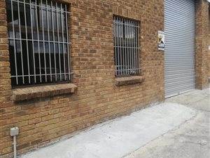340 m² Industrial space in Epping