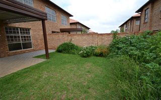 4 Bedroom Duplex in Oukraal Estate