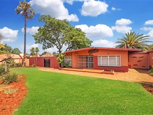 3 Bed House in Rowhill