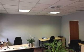 Office space in Lakefield