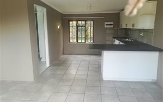 2 Bedroom Garden Cottage in Theescombe