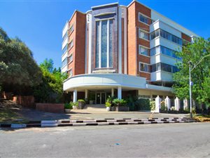 2 Bed Apartment in Observatory