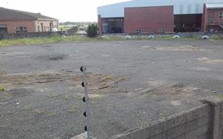 Industrial space in Alton