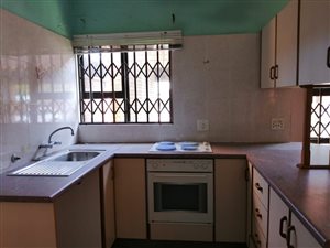 2 Bed Apartment in Arboretum