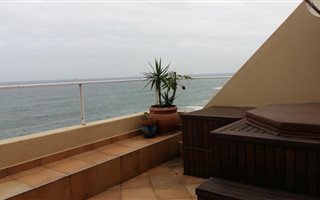 2 Bedroom Apartment in Umdloti Beach