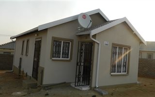 3 Bedroom House in Kagiso