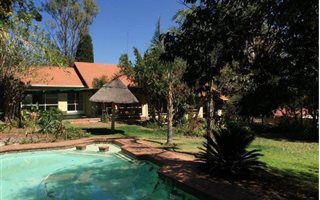 4 Bedroom House in Bryanston