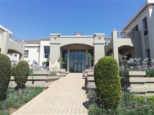 470 m² Office Space in Bryanston