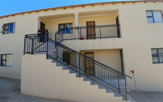 1 Bedroom Apartment in Zakariyya Park