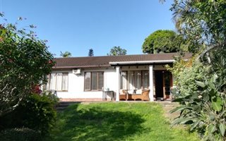 2 Bedroom Apartment in Cowies Hill Park
