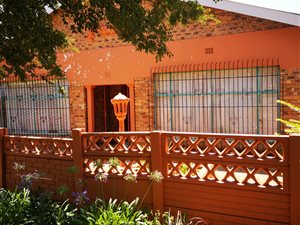 5 Bed House in Nigel Central