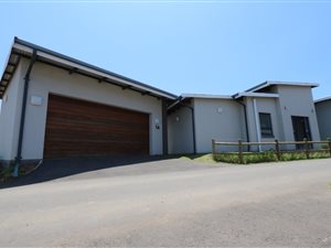3 Bed Townhouse in Palm Lakes Estate