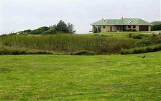 1047 m² Land available in Sunrise on Sea