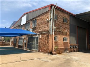 1500 m² Industrial space in Sebenza