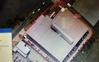 880 m² Commercial space in Riverhorse Valley
