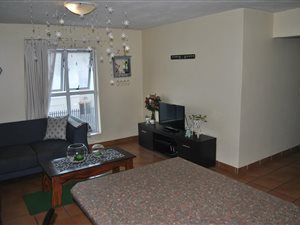 2 Bed Apartment in Durbanville Central