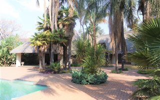 5 Bedroom House in Glen Austin