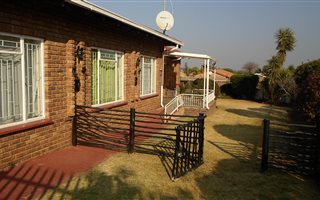 4 Bedroom House in Greenhills