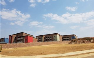 2 Bedroom Apartment in Rooihuiskraal