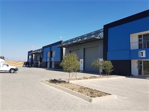 417 m² Industrial space in Lanseria and surrounds