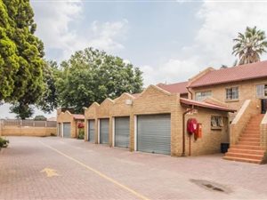 2 Bed Townhouse in Turffontein