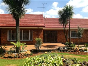 3 Bed House in Rowhill