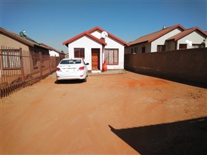 2 Bed House in Soshanguve
