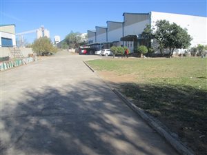 7775 m² Commercial space in Newcastle Central