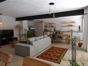 3 Bed House in Maroelana