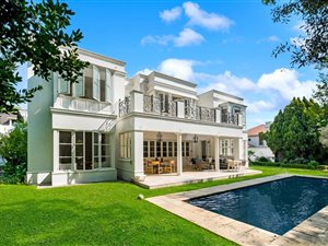 3 Bed House in Hyde Park