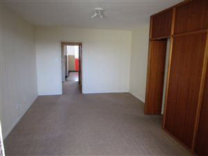 1.5 Bed Flat in St Georges Park