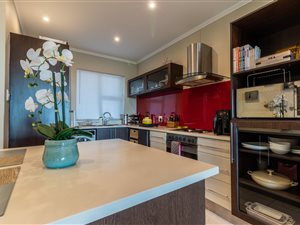 2 Bed Apartment in St Georges Park