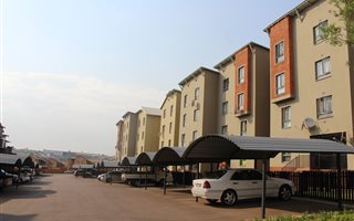 2 Bedroom Apartment in Erand Gardens