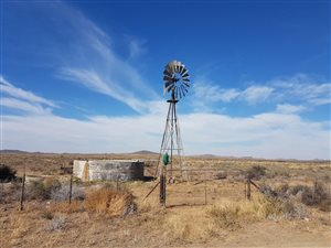 6725 ha Farm in Victoria West