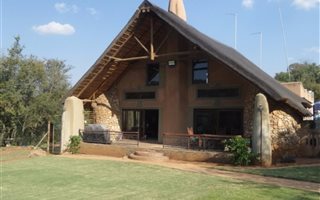 7 Bedroom House in Lanseria and surrounds