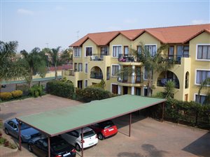 2 Bed Apartment in Sundowner