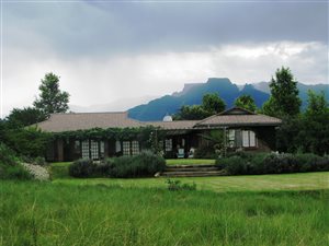 7 Bed House in Champagne Valley