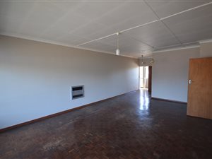 1 Bed Apartment in Florida Lake