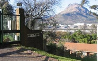 2 Bedroom Townhouse in La Colline