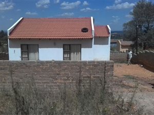 2 Bedroom House in Ohenimuri
