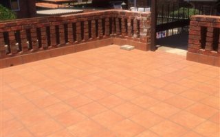 2 Bedroom Townhouse in Lynnwood Manor