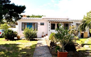 201 m² Commercial space in Sandbaai