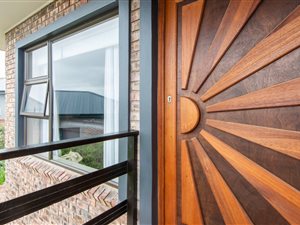 3 Bed House in Dana Bay