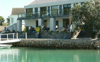 4 Bedroom House in Royal Alfred Marina