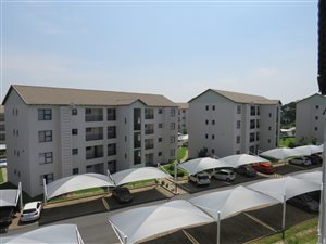2 Bed Apartment in Midridge Park