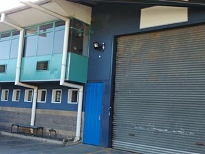 544 m² Industrial space in Red Hill