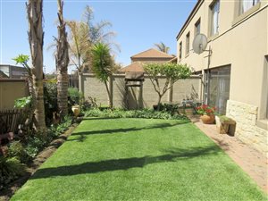3 Bed Townhouse in Mantevrede